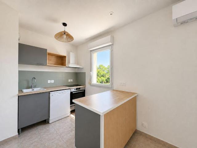Location Appartement 3 pièces 54 m2 Montfavet