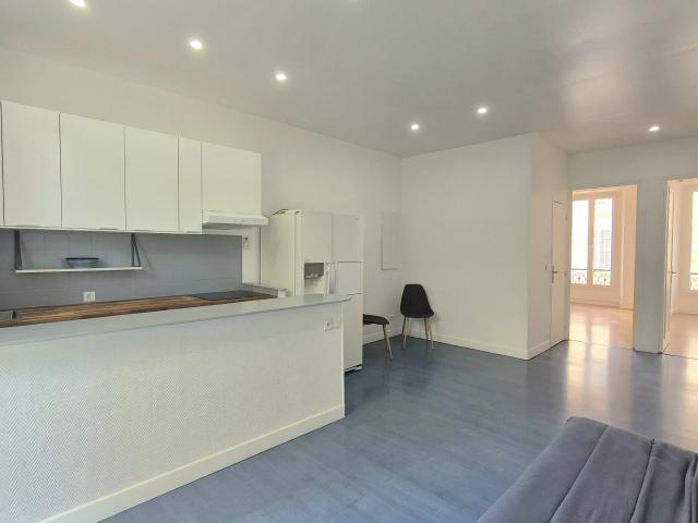 Location Appartement 3 pièces 54m² CANNES 06400