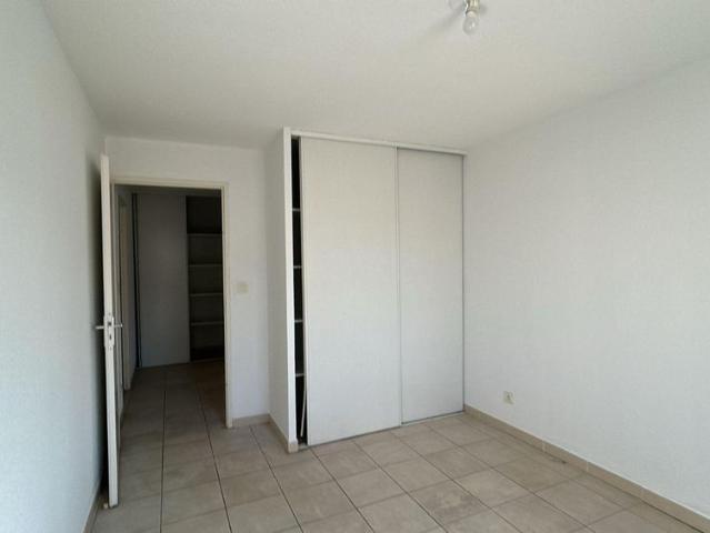 Location Appartement 3 pièces 54m² BAGNOLS SUR CEZE 30200