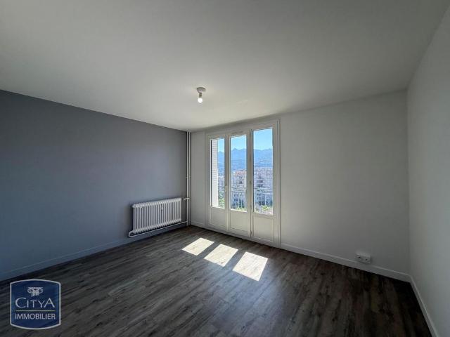 Location Appartement 3 pièces 54m² GRENOBLE 38100
