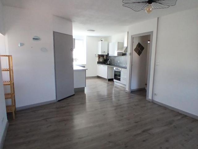 Location Appartement 3 pièces 54m² MONTCEAU LES MINES 71300
