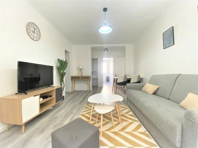 Location Appartement 3 pièces 54m² MARSEILLE 4ème