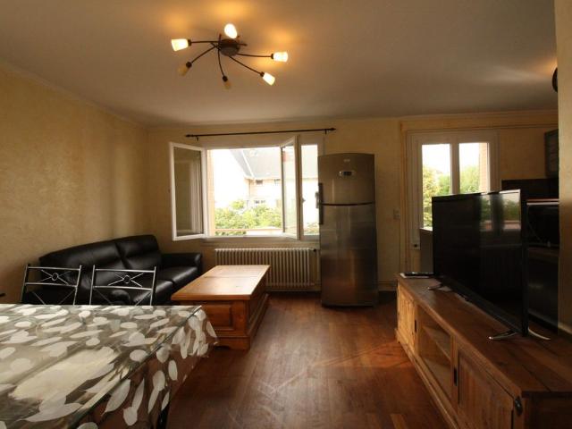 Location Appartement 3 pièces 54m² VILLEURBANNE 69100