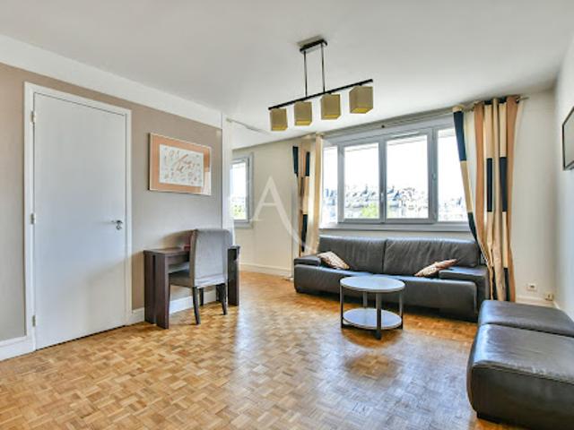Location Appartement 3 pièces 55.77 m2 Paris 15ème