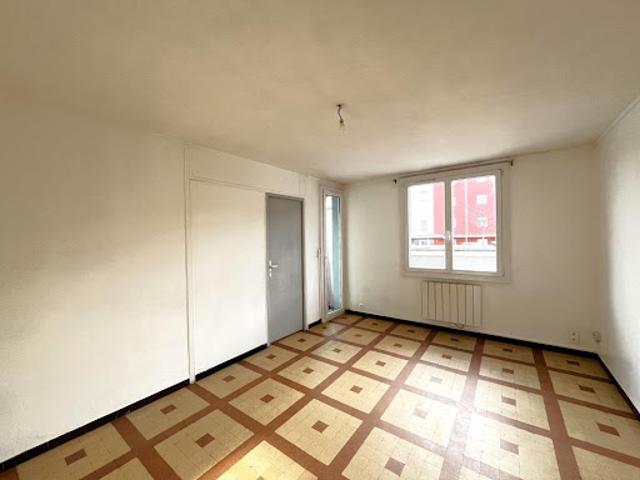 Location Appartement 3 pièces 55.79 m2 Manosque