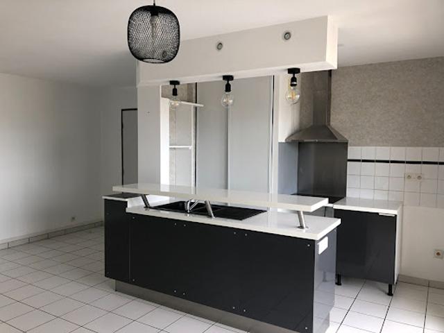 Location Appartement 3 pièces 55.81 m2 Allonnes