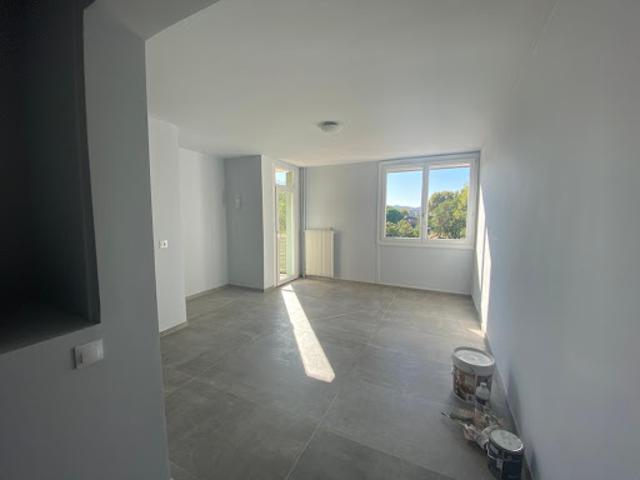 Location Appartement 3 pièces 55.3 m2 Marignane
