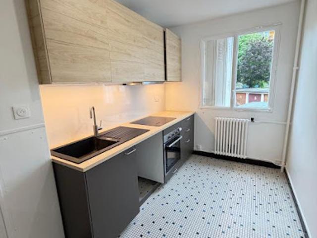Location Appartement 3 pièces 55 m2 La Courneuve