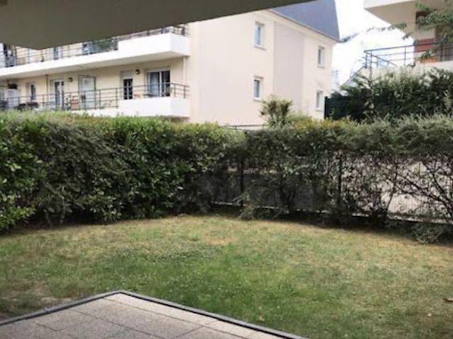 Location Appartement 3 pièces 55 m2 Noisy le Grand
