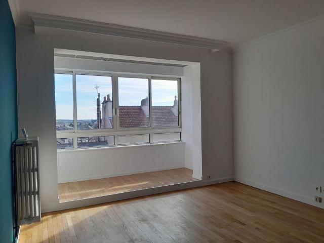 Location Appartement 3 pièces 55m²