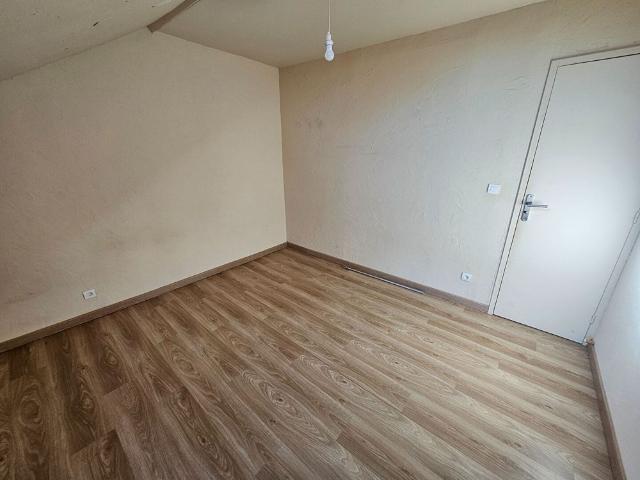 Location Appartement 3 pièces 55m²