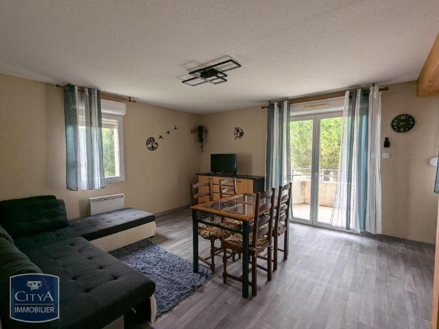 Location Appartement 3 pièces 55m² CARCASSONNE 11000