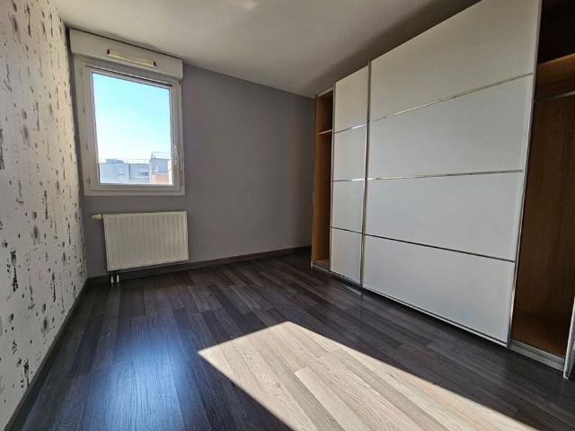 Location Appartement 3 pièces 55m² BESANCON 25000