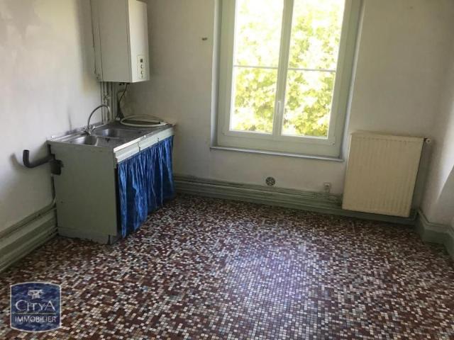 Location Appartement 3 pièces 55m² BLOIS 41000