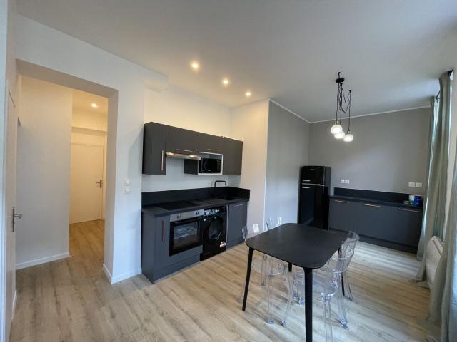 Location Appartement 3 pièces 55m² LILLE 59000