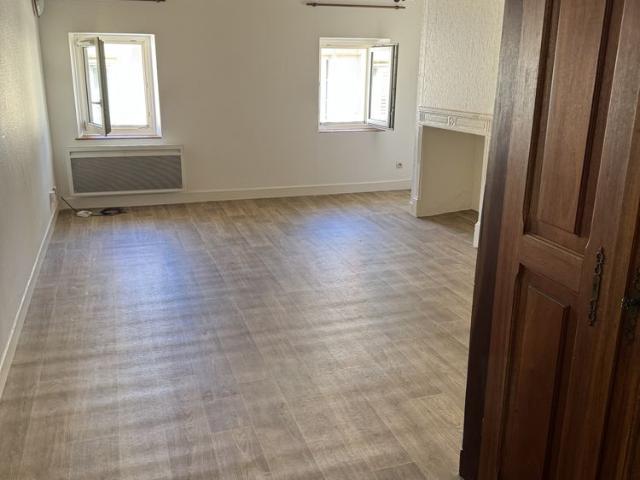 Location Appartement 3 pièces 55m² NANCY 54000