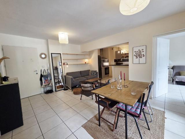 Location Appartement 3 pièces 55m² ST DENIS 97400