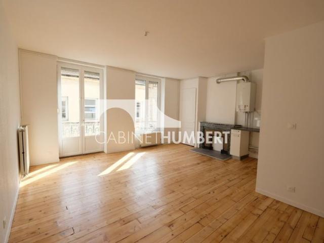 Location Appartement 3 pièces 55m² ST ETIENNE 42000