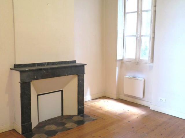 Location Appartement 3 pièces 55m² TOULOUSE 31000