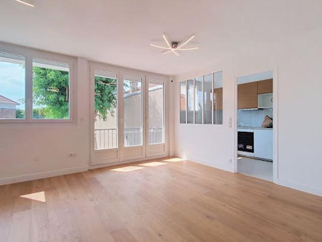 Location Appartement 3 pièces 56.89 m2 Saint maur des fosses