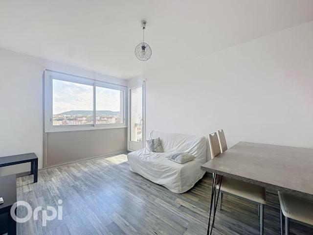 Location Appartement 3 pièces 56.26 m2 Clermont Ferrand