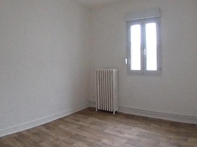 Location Appartement 3 pièces 56 m2 Vierzon