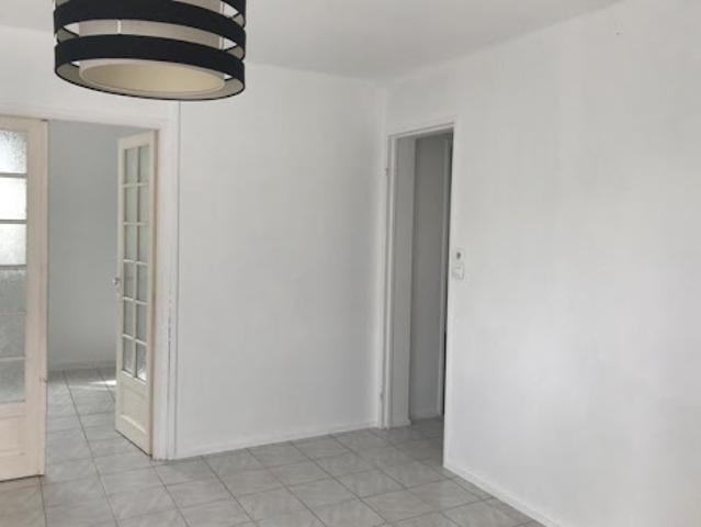 Location Appartement 3 pièces 56 m2 Carrières sous Poissy