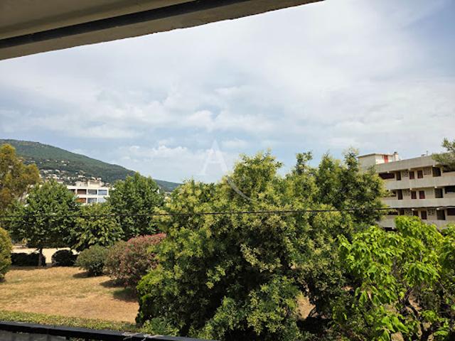 Location Appartement 3 pièces 56 m2 Grasse