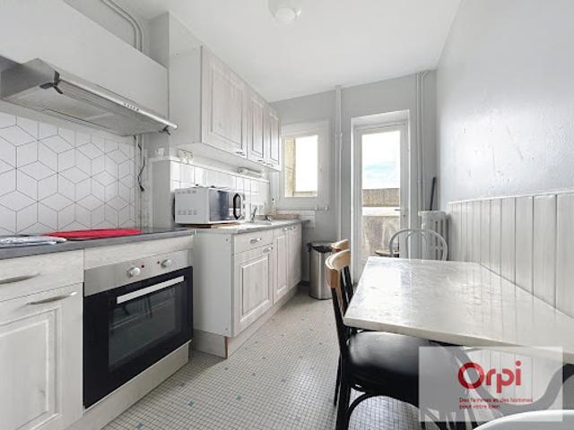 Location Appartement 3 pièces 56 m2 Montluçon