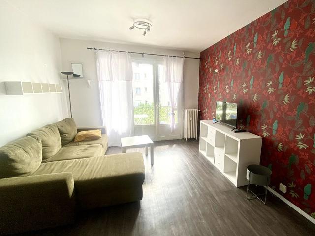 Location Appartement 3 pièces 56m²