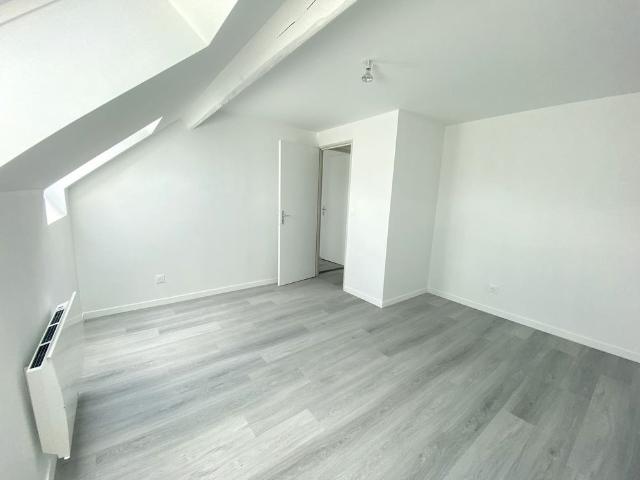 Location Appartement 3 pièces 56m²