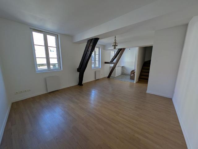Location Appartement 3 pièces 56m²