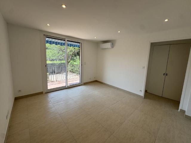 Location Appartement 3 pièces 56m² CASSIS 13260
