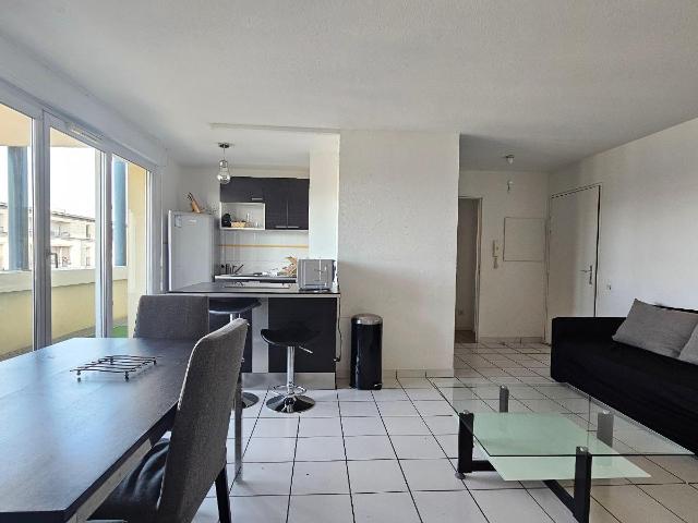 Location Appartement 3 pièces 56m² BORDEAUX 33000