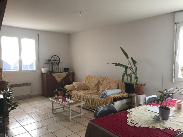 Location Appartement 3 pièces 56m² BLETTERANS 39140