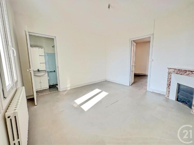 Location Appartement 3 pièces 56m² MONTAUBAN 82000