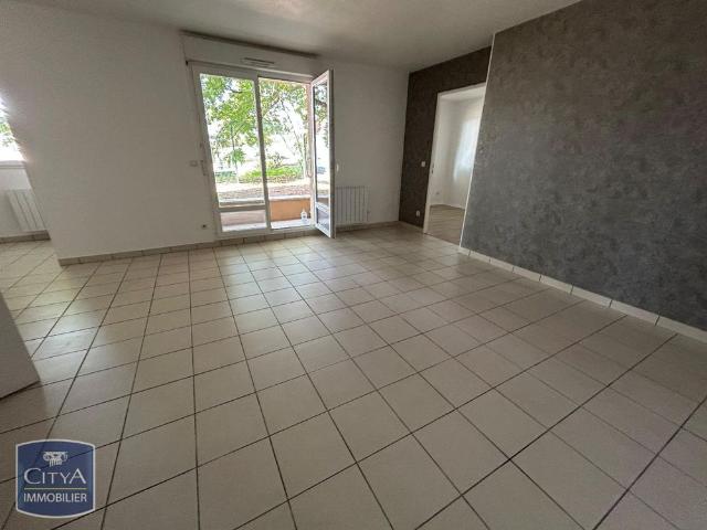 Location Appartement 3 pièces 56m² VIERZON 18100