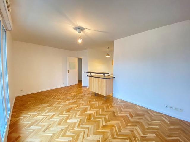 Location appartement 3 pièces, 58.75m², Châtenay Malabry