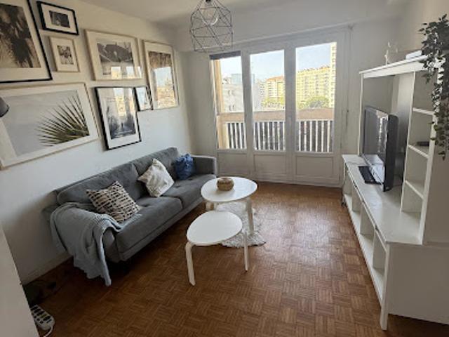 Location Appartement 3 pièces 58.95 m2 Marseille 5ème