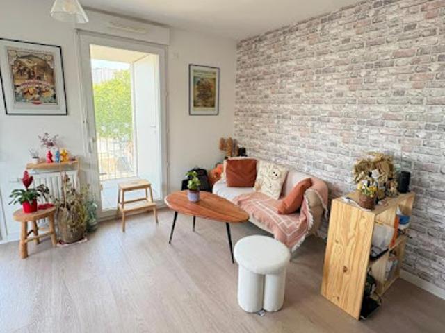 Location Appartement 3 pièces 58.24 m2 Bobigny