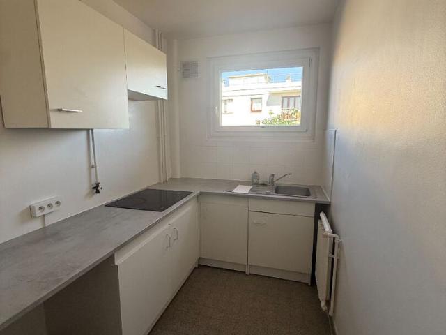 Location appartement 3 pièces, 58.30m², L'Haÿ les Roses