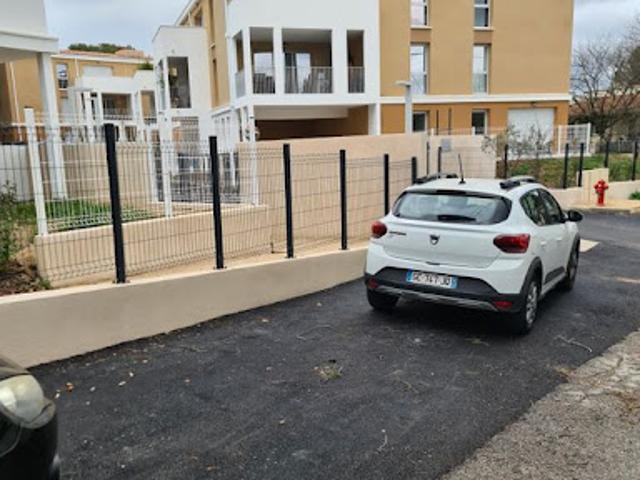 Location Appartement 3 pièces 58 m2 Lambesc