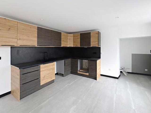 Location Appartement 3 pièces 58 m2 Saint Flour