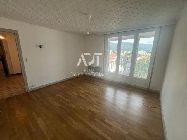 Location Appartement 3 pièces 58m² GRENOBLE 38100