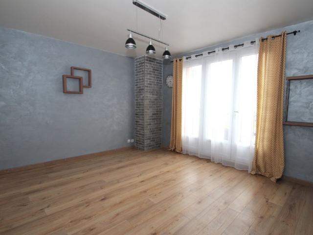 Location Appartement 3 pièces 58m² DECIZE 58300