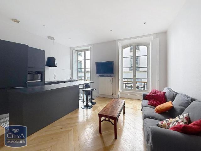 Location Appartement 3 pièces 58m² LYON 2ème