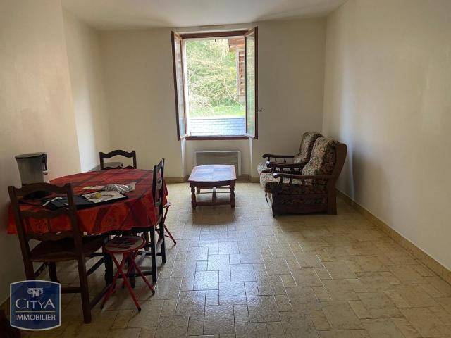 Location Appartement 3 pièces 58m² MONTVAL SUR LOIR 72500