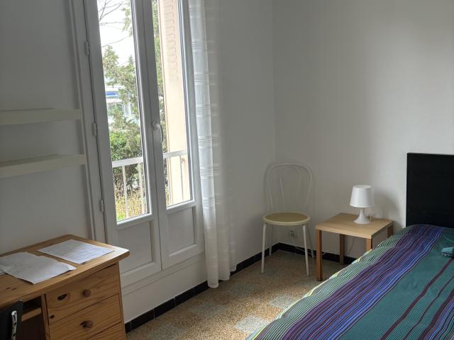 Location Appartement 3 pièces 58m² MARSEILLE 9ème