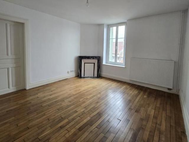 Location Appartement 3 pièces 58m² ST MAX 54130
