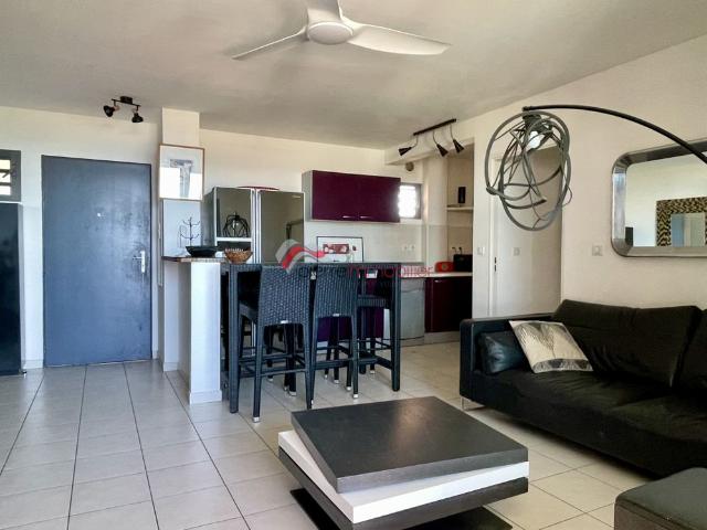 Location Appartement 3 pièces 58m² ST PIERRE 97410